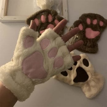Fashion Girls Lovely Cat Claw Paw Plush Mittens Warm Soft Plush Short Fingerless women Leisure Bear Cat Gloves Half Finger Gifts 1